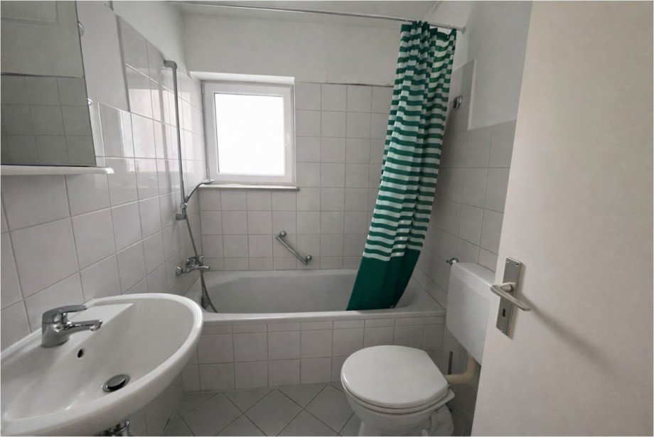 Badezimmer Etagenwohnung Wei�enhorn