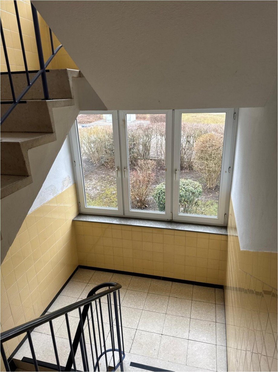 Treppenhaus Etagenwohnung Ulm / B�fingen