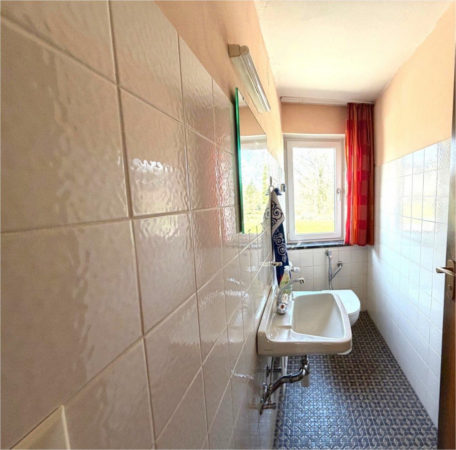 OG WC Etagenwohnung Fischach