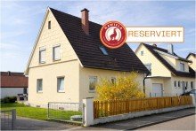  *RESERVIERT* Viel Platz & M�glichkeiten: Haus mit Ausbaupotenzial f�r Eigennutzer & Handwerker
