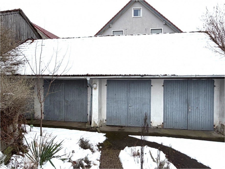 Garagen Einfamilienhaus Roggenburg / Schie�en