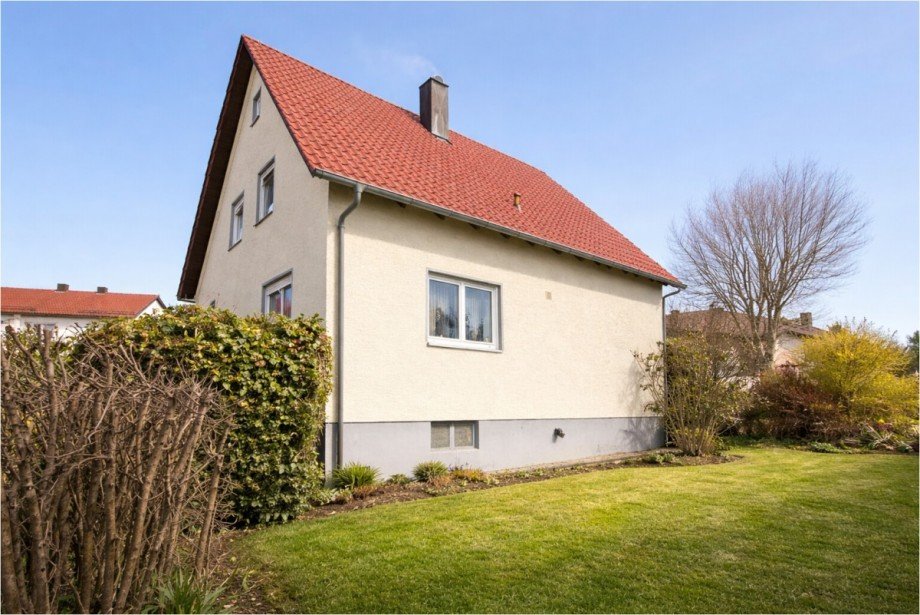 Hausansicht vom Garten Einfamilienhaus V�hringen-Illerberg