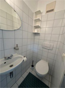 JA WhatsApp Image 2026-01-14 at 16.29.22 (2) Mehrfamilienhaus mit Garage und Stellplatz - Wohnen oder investieren dank freiem DG