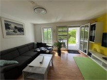 Wohnzimmer Mehrfamilienhaus mit Garage und Stellplatz - Wohnen oder investieren dank freiem DG