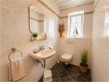 G�ste-WC Wo Wohntr�ume wahr werden-Familienidyll mit Einliegerwohnung im ruhigen wundersch�nen Gartenparadies