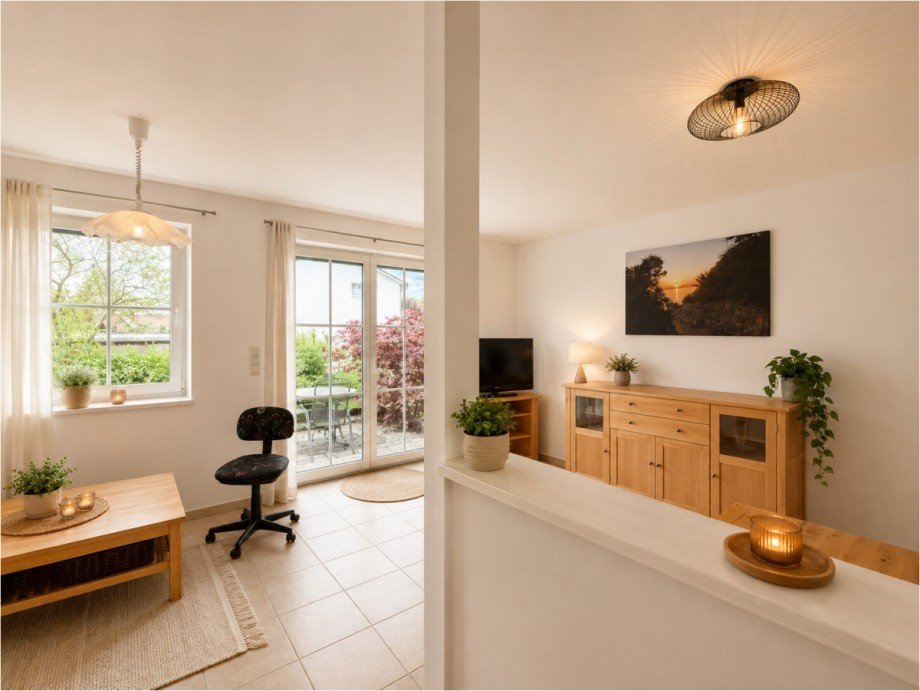 Einliegerwohnung Wohnstudio mit EBK Einfamilienhaus Kutzenhausen / Maingr�ndel