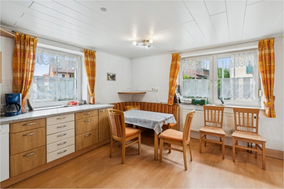 Haupthaus EG K�che Bauernhaus Burtenbach
