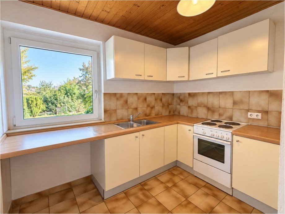 UG K�che Mehrfamilienhaus Elchingen