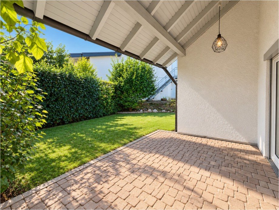EG Terrasse Mehrfamilienhaus Elchingen