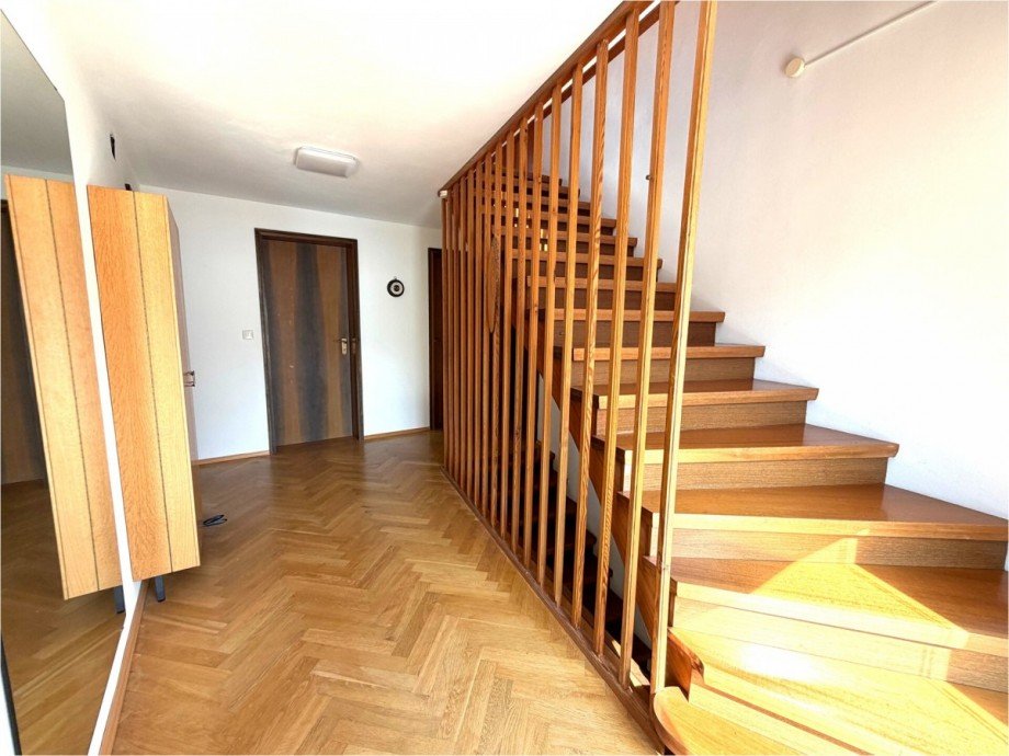 OG Diele Etagenwohnung Fischach