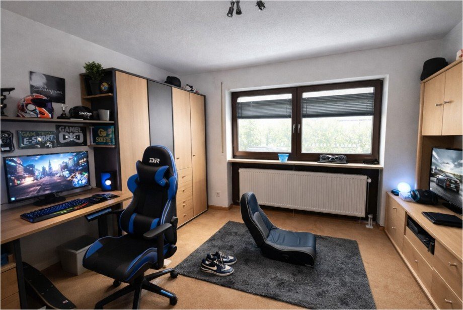 OG Kinderzimmer Reihenmittelhaus Friedberg