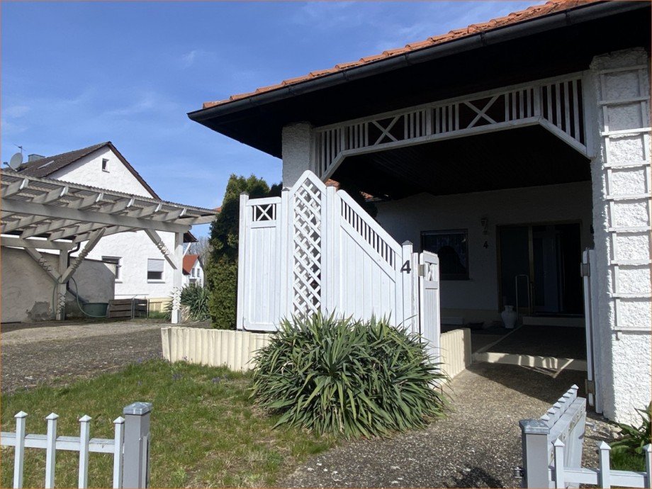 Eingang Einfamilienhaus G�nzburg