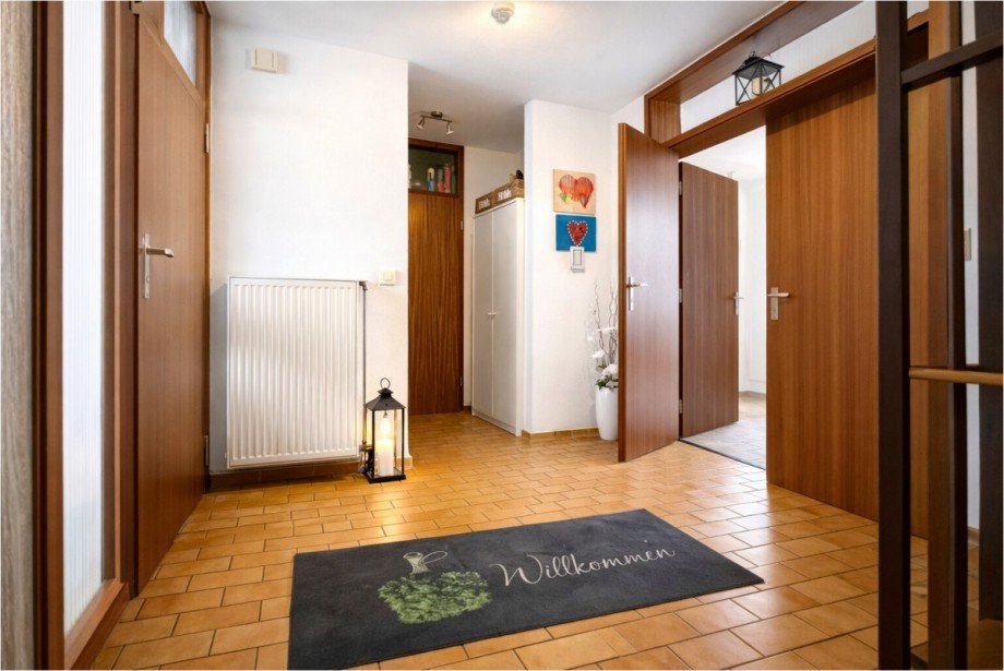 EG Diele 2 Reihenmittelhaus Friedberg